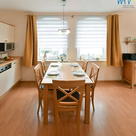 Apartment Kranich Ferienwohnung 3 *